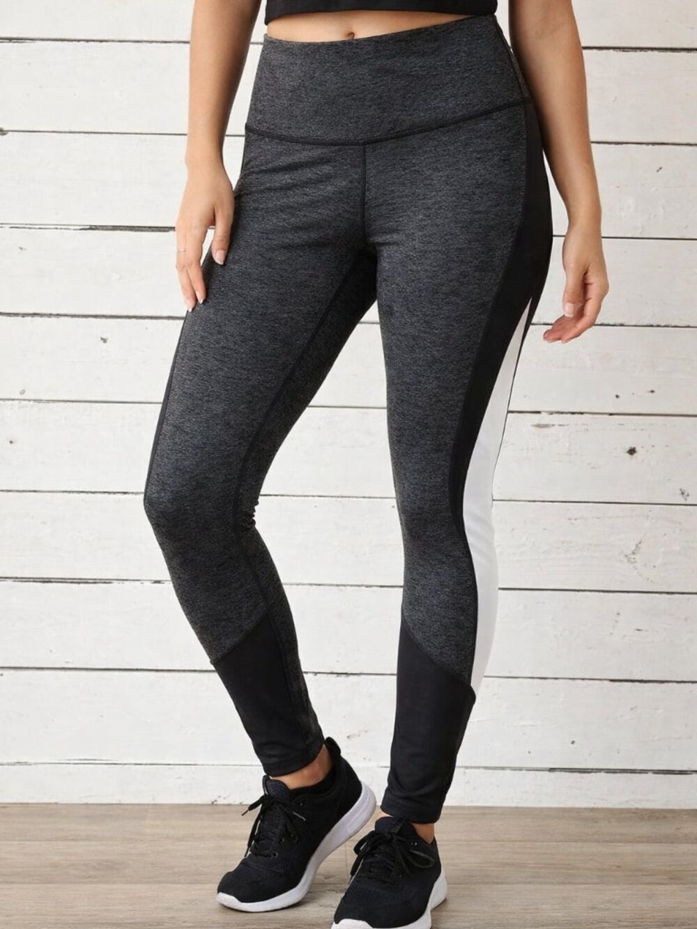Xersion Gray and Black Leggings with White Side Panels